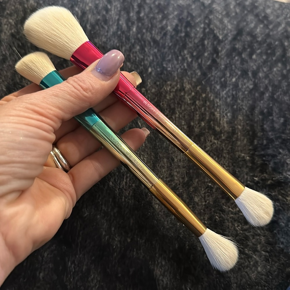 NEW MOTD Cosmetics 2 Piece Makeup Brush Set